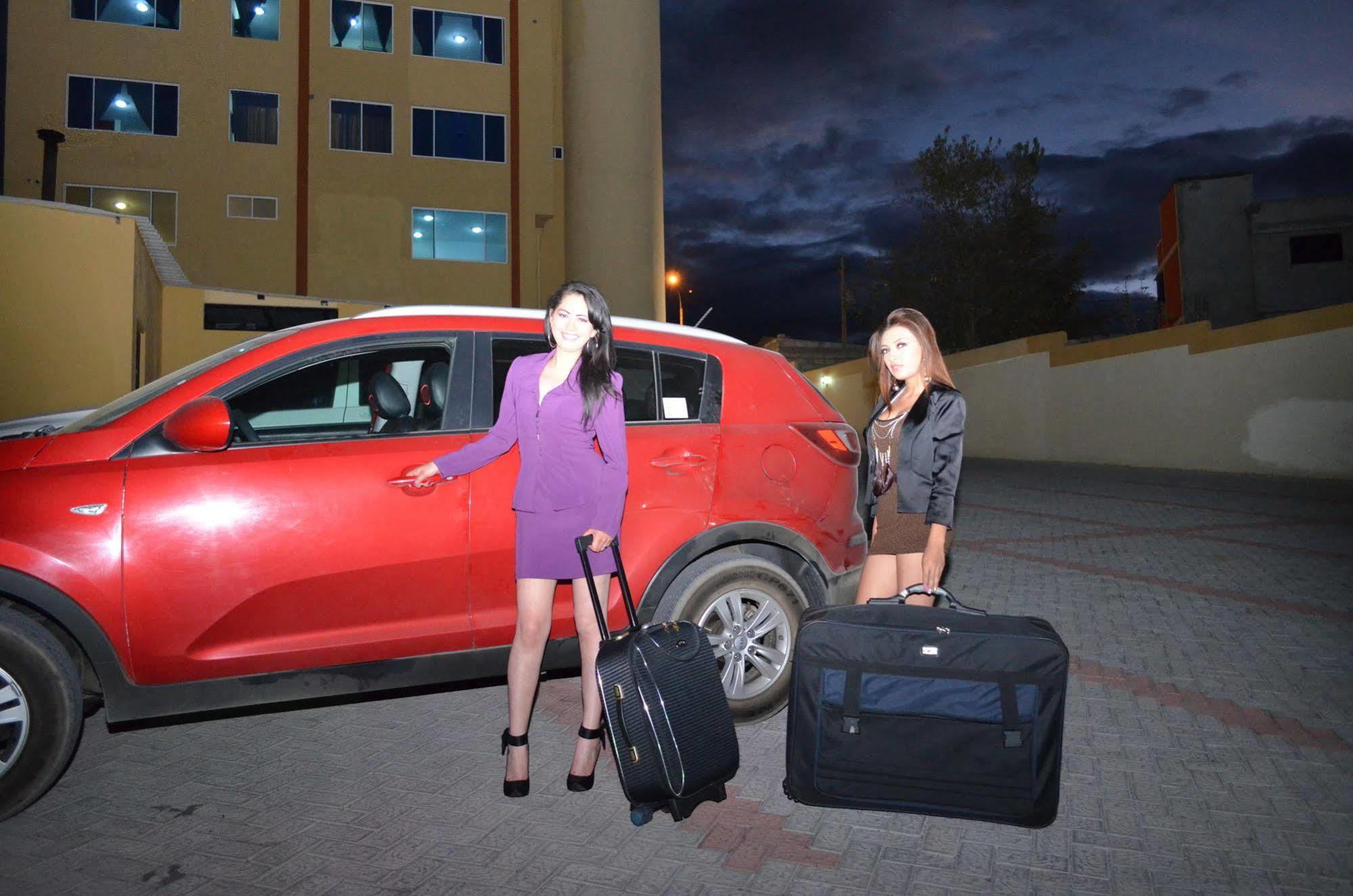 Hotel Versailles Ambato Zewnętrze zdjęcie